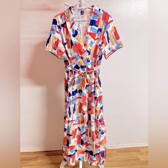 Long dress - Picture 1 of 4